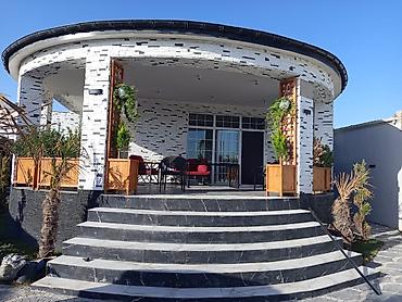 Bitkilər üçün dibçəklər: Taxtalar ile ev, bağ, restoran, ofis, otel ve s. məkanlarınızın müasir — 4