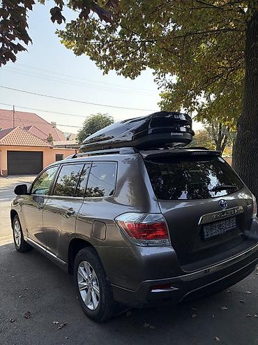 коробка гольф 3: Toyota Highlander: 2010 г., Автомат, Гибрид, Внедорожник — 3