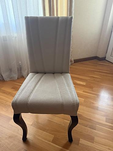 Zərif dizaynlı yemək otağı stulu *ZB* *6 EDEDİ 100 AZN* unvan