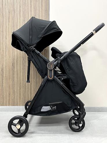 900: Детская прогулочная коляска Ining Baby TRU7C (Black) — стильная — 2