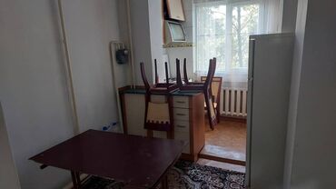 сдаю квартира мадина базар: 2 комнаты, 67 м², 106 серия, 2 этаж, Старый ремонт