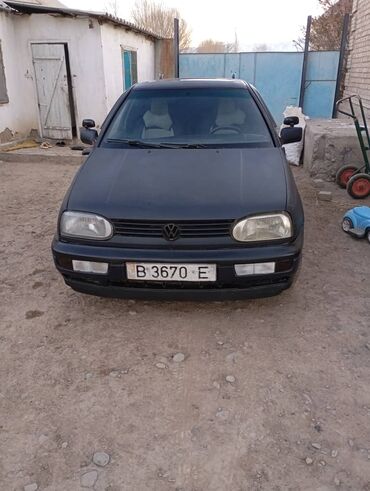 Volkswagen: Volkswagen Golf: 1992 г., 1.8 л, Механика, Бензин, Хэтчбэк