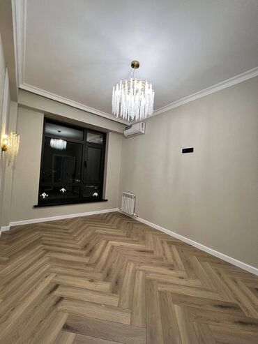 срочно продаётся квартира в районе ошского рынка: 2 комнаты, 66 м², Элитка, 9 этаж, Евроремонт