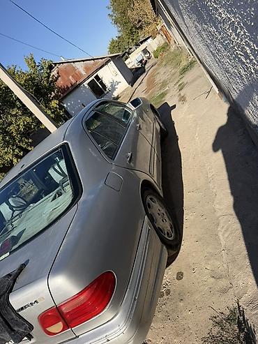 м5 g90: Mercedes-Benz E-Class: 1997 г., 2.3 л, Автомат, Бензин, Седан — 2