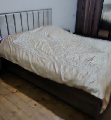 Divanlar: Divan, Yeni, Açılmayan, Bazasız, Süni dəri, Ödənişli çatdırılma