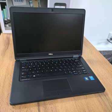 4 ядерный ноутбук: Ноутбук, Dell, 8 ГБ ОЗУ, Intel Core i5, 14 ", Б/у, Для несложных задач, память HDD