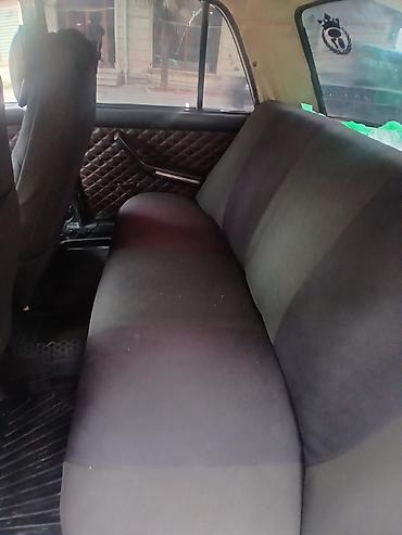 VAZ (LADA): Model: Lada (VAZ) 2107, ağ rəng, sedan gövdə Əsas xüsusiyyətlər: - — 9