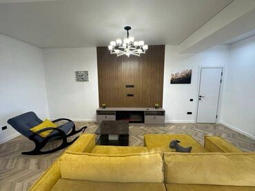 Продажа квартир: 3 комнаты, 98 м², Элитка, 4 этаж, Дизайнерский ремонт