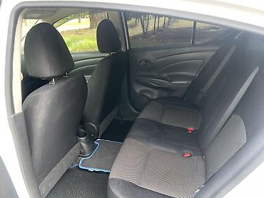 nisan altima: Nissan Sunny: 1.2 l | 2015 il Sedan — 5
