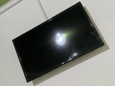 vechernee mini plate: Новый телевизор, купили для кафе, решили поставить большой экран