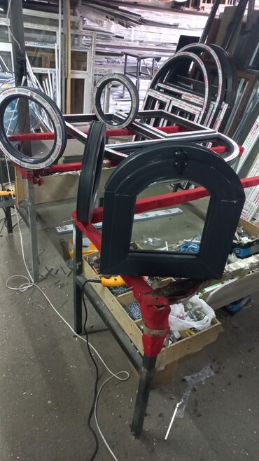 Pəncərələrin quraşdırılması, montajı: Plastik yumru pəncərələr. Ağ. Boz. Kariçnivi. Tund — 22