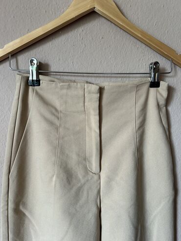 bele pantalone i sako: XS (EU 34), Visok struk, Ravne nogavice