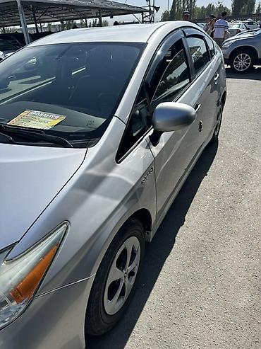 Toyota: Toyota Prius: 2015 г., 1.8 л, Автомат, Гибрид, Хэтчбэк — 9