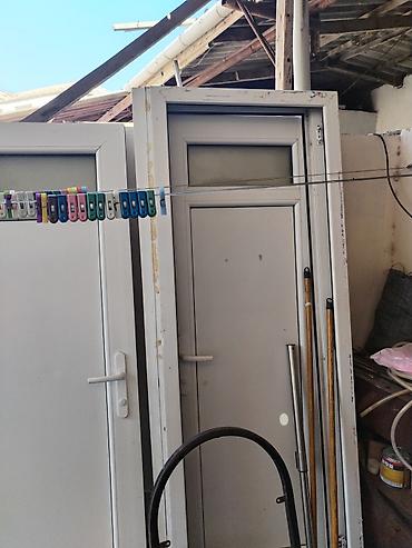PVC qapılar dəstəni 70 uzunluğu 190 naliwnikledi təzə kimidi -