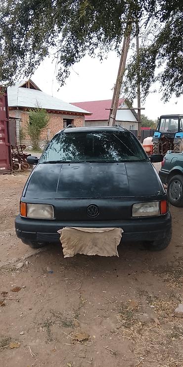 Volkswagen: Volkswagen Passat: 1991 г., 1.8 л, Механика, Газ, Универсал — 2