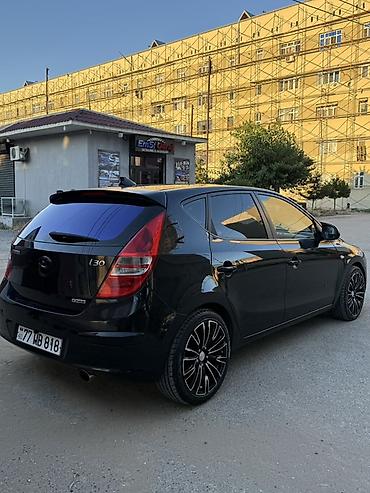 byd gunluk icarə: Hyundai i30: 1.6 l | 2008 il Hetçbek — 3