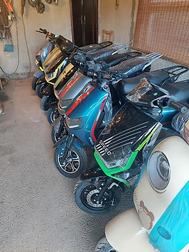 motori guralice: Električni skuter – gradski modeli Ne registruju se imaju pedale I — 5
