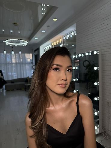 make up atelier: Дневной, На выпускной, Праздничный, Профессиональная косметика, С выездом на дом, Сертифицированный визажист — 1