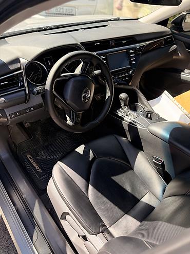 corolla 2018: Toyota Camry: 2019 г., 2.5 л, Автомат, Бензин, Седан — 6