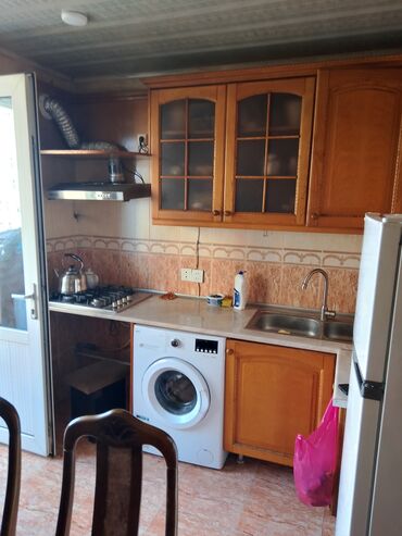 Uzunmüddətli kirayə mənzillər: 1 nefer Bey otaq yoldaşı axdarilir -da lalafo.az — 5 Uzunmüddətli kirayə mənzillər: 1 nefer Bey otaq yoldaşı axdarilir — 5