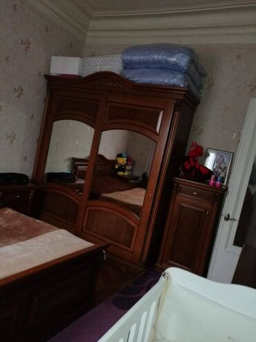 Köhnə tikili: Bakı, 4 otaqlı, Köhnə tikili, m. Xətai, 110 kv. m -da lalafo.az — 9 Köhnə tikili: Bakı, 4 otaqlı, Köhnə tikili, m. Xətai, 110 kv. m — 9