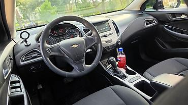 Chevrolet: Chevrolet Cruze: 1.4 л | 2017 г. 206000 км Седан — 7