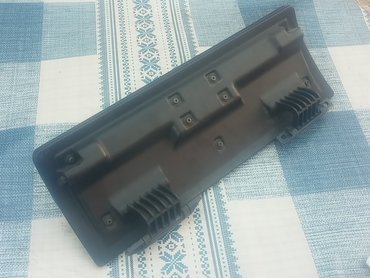 Auto delovi: Vrata kasete table Lada 1.7 Niva. Polovno, očuvano kao novo. Skinuto — 8