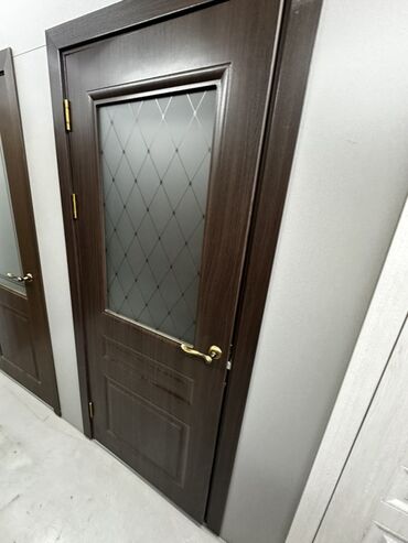 дверь на дом: Doors with glass