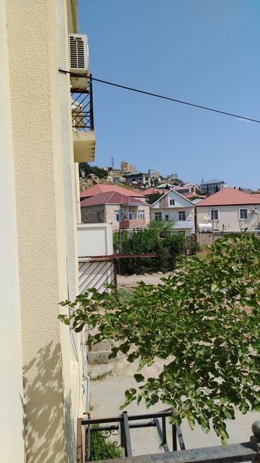 Otaqların satışı: 3 otaqlı mənzil – işıqlı və səliqəli planlama - Geniş zal: klassik — 17