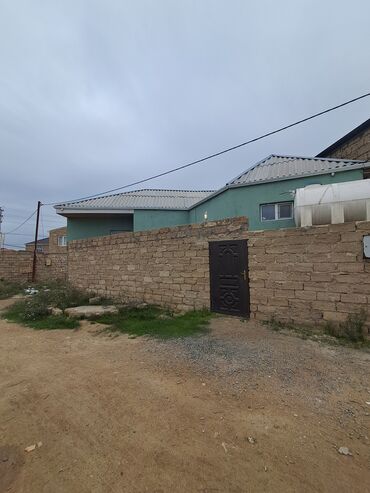 qubada kiraye evler ayliq 2025: 2 otaqlı, 100 kv. m, Kredit yoxdur, Yeni təmirli