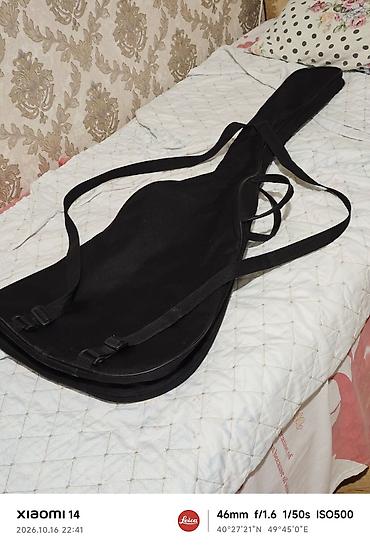 aaok 13000 puff: Az işlənmiş gitara çantası öndə cibində var. cırıqi yoxdur — 3