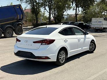 на аванте: Hyundai Avante: 2019 г., 1.6 л, Автомат, Бензин, Седан — 4