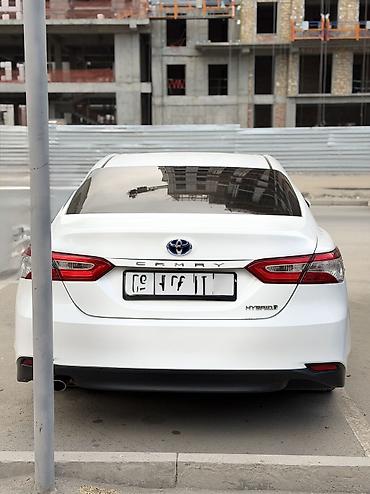 Toyota: Toyota Camry: 2019 г., 2.5 л, Автомат, Гибрид, Седан — 2