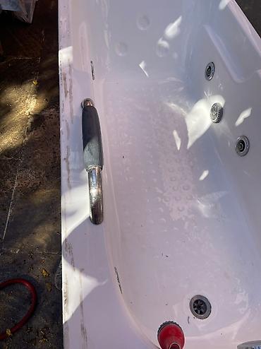 sandık: İşlənmiş Cakuzi vanna Motorlu, Polad, Ünvandan götürmə, Ödənişli çatdırılma — 3
