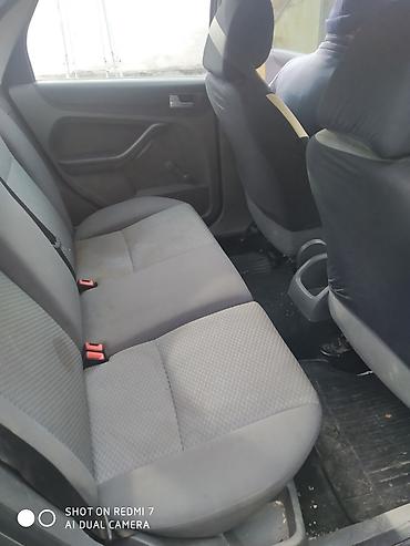 Ford: Ford Focus: 2005 г., 1.6 л, Механика, Дизель, Седан at lalafo.kg — 8 Ford: Ford Focus: 2005 г., 1.6 л, Механика, Дизель, Седан — 8