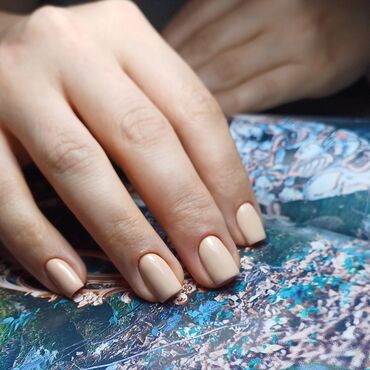 Manikür, pedikür: Manikür, Korreksiya, Salonda — 9
