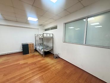 Коммерциялык кыймылсыз мүлктү сатуу: 🏢 ПРОДАЁТСЯ КОММЕРЧЕСКОЕ ПОМЕЩЕНИЕ — 305 м² Отличный вариант для — 4