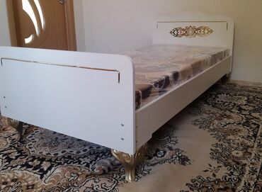 Çarpayılar: Yeni, Təknəfərlik çarpayı