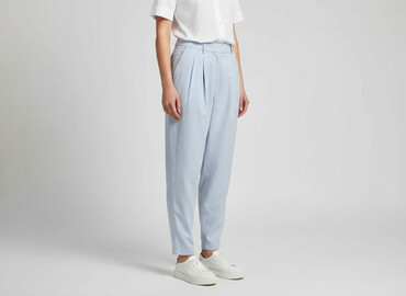 czerwone spodnie h m: Zara, Брюки жіночі, розмір M