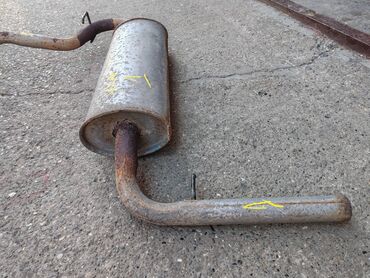 Auto delovi: Zadnji lonac Lada 21213,21214 Niva br.1. Polovno, ocuvano. Skinuto sa — 4