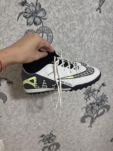 nike react: В хорошем состоянии Размер 35 Футбольные бутсы/сороконожки Nike — 2
