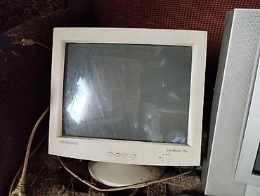 power style: 4 CRT monitora i 3 TV – lot Cena nije fixna i mođe dogovor i mala — 2