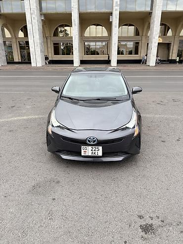 toyota prius 2016: Toyota Prius: 2016 г., 1.8 л, Гибрид, Хэтчбэк — 2