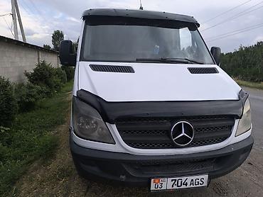тракторные косилки: Эвакуатор, Mercedes-Benz, 2006 г., Ломаная — 4