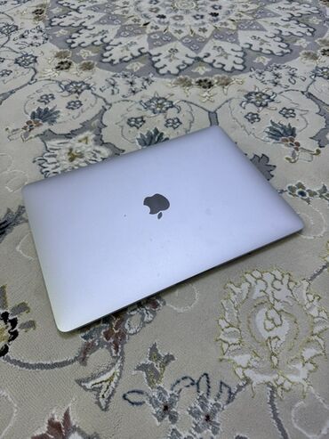 ноутбу: Ноутбук, Apple, 8 ГБ ОЭТ, Apple M1, 13.3 ", Жумуш, окуу үчүн, эс тутум SSD