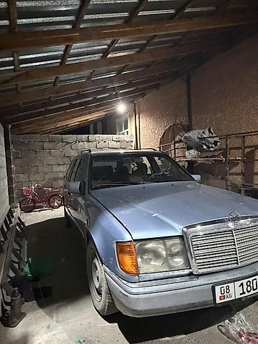 мерседес т 1: Mercedes-Benz W124: 1993 г., 2.2 л, Кол менен иштөөчү, Бензин, Универсал — 4