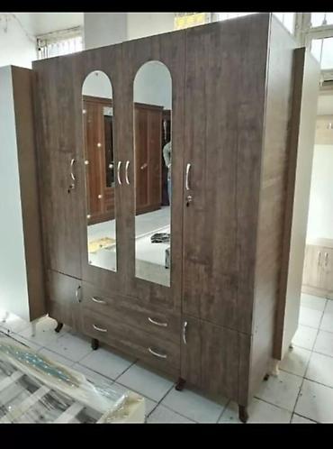 mebel ustu: Geniş tutumlu paltar şkafı - 4qapılı model: ortada 3 qapı, hərəsində — 2