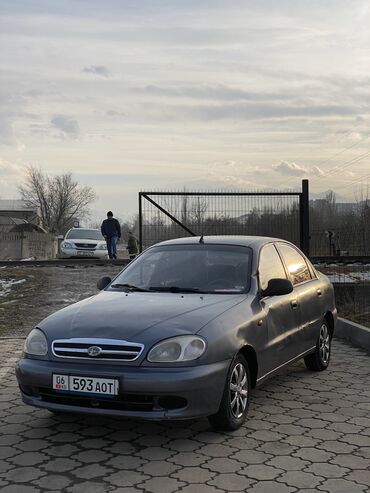 автомобиль ланос: Chevrolet Lanos: 2010 г., 1.5 л, Механика, Бензин, Седан