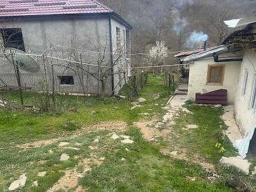 Bağ evlərinin satışı: 🏠 Köhnə ev (tam hazır): 	•	3 otaqlı 	•	2 geniş balkon 	•	Mətbəx, hamam — 12