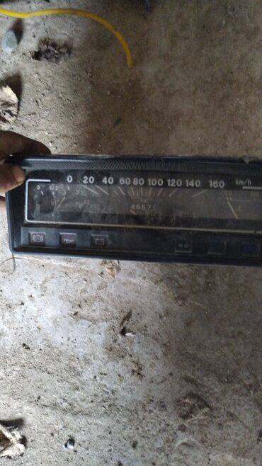 Sbor motorlar və silindr başlıqları: VAZ (Lada) üçün komplekt hissələr - Mühərrik komplekti: VAZ — 8